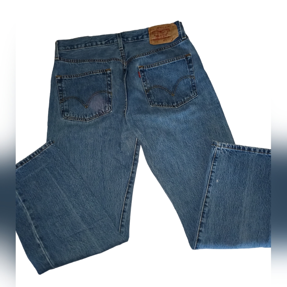 Button Fly Levi's 501 - image 2